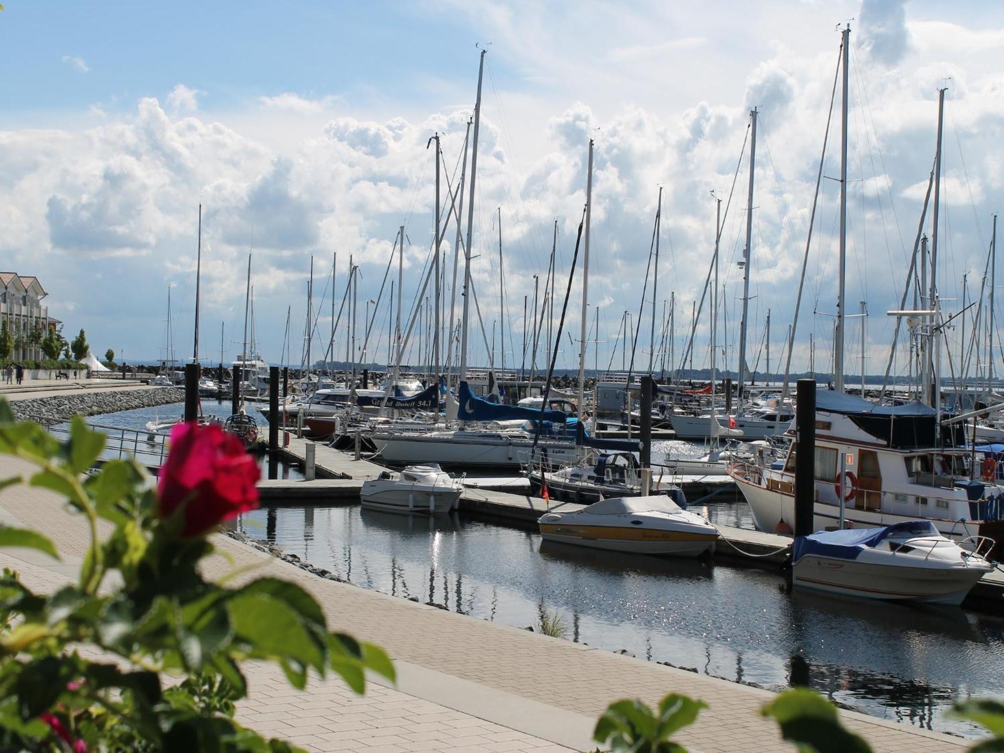 Lovely Bungalow Near Sea In Elmenhorst Kalkhorst Екстер'єр фото