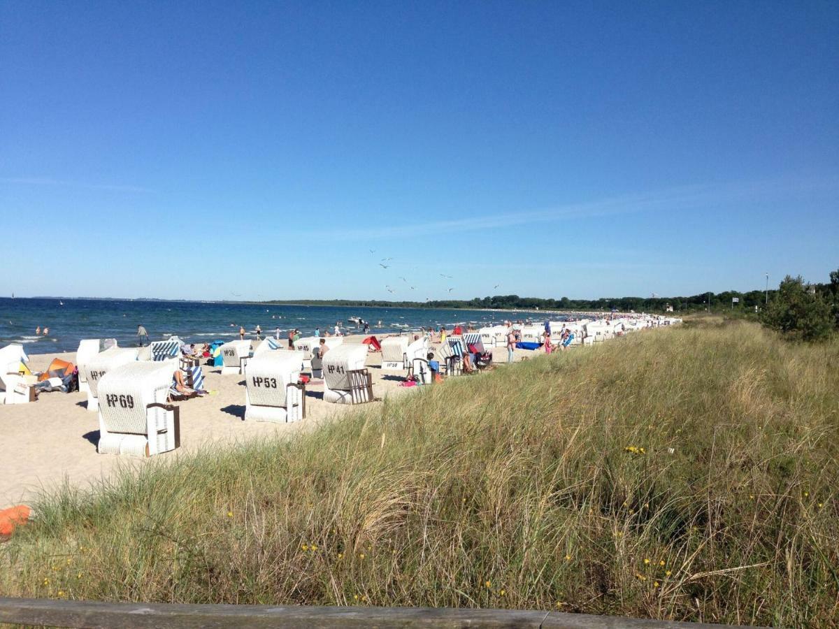 Lovely Bungalow Near Sea In Elmenhorst Kalkhorst Екстер'єр фото